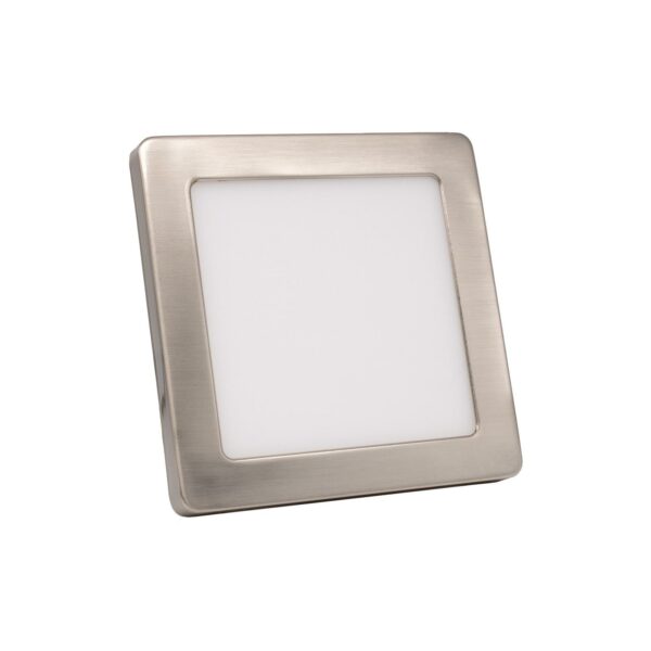 Flacher CCT LED Ein-Aufbaustrahler mit Abdeckring in der Farbe silber - grau