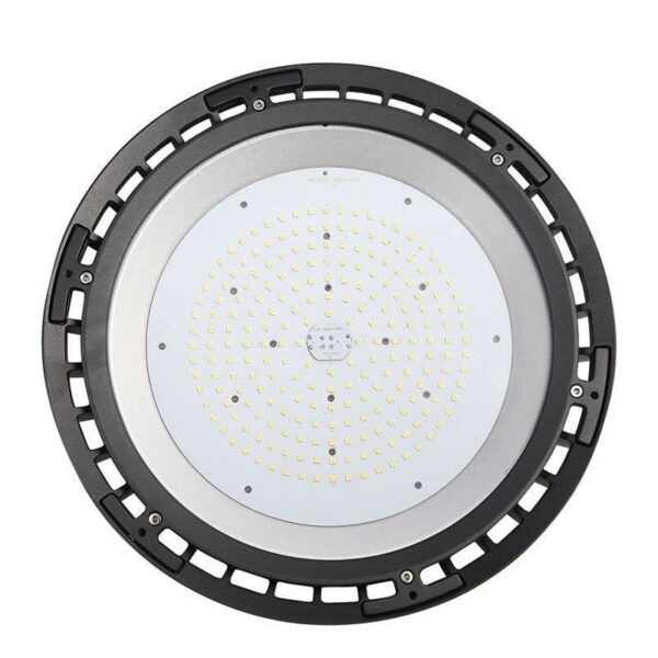 LED UFO Hallenstrahler 100 Watt 5500 Kelvin kaltweiß IP65 120°